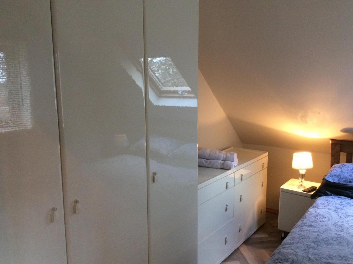 2 Bedroom Furnished Apartment In A Rural Position Стоун Екстериор снимка